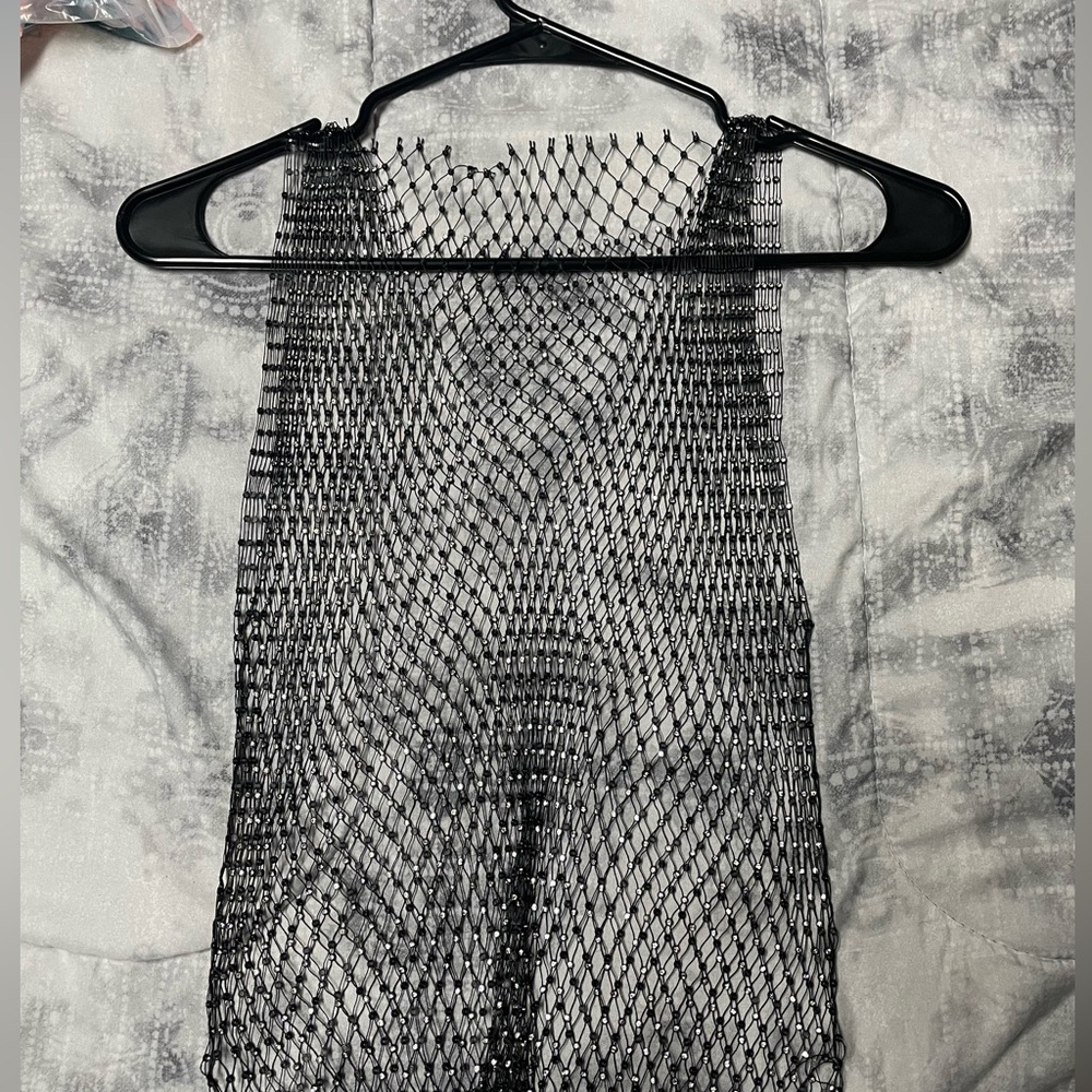 Diamond netted top